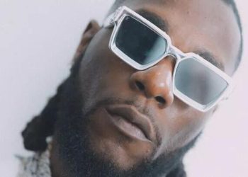 2023 UEFA Şampiyonlar Ligi Final maçı açılış töreninde Burna Boy sürprizi