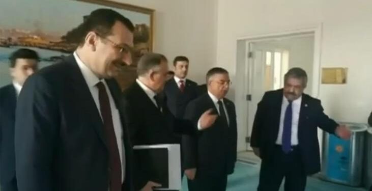 AK Parti ve MHP, Erdoğan’ın adaylık başvurusunu YSK’ya yaptı