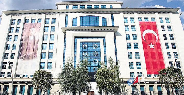 AK Parti’de liste için e-temayül