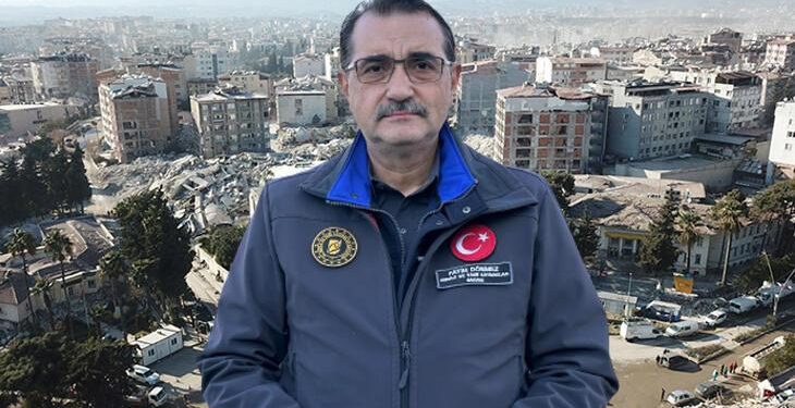 Bakan Dönmez depremzedelerin 4 milyar liralık faturalarının silindiğini duyurdu