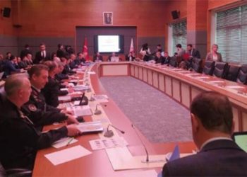 Deprem sonrası 74 vatandaşın kimlik tespit çalışmaları devam sürüyor