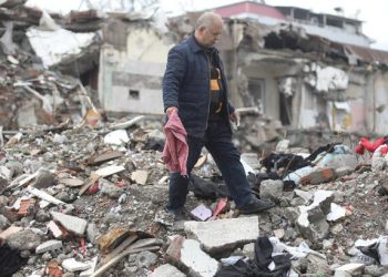 Depremden etkilenen 11 ilde hane başı destek ödemesi devam ediyor