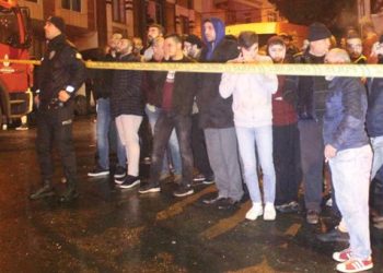 İstanbul’da korku dolu anlar! İmam camiden anons yaptı herkes sokağa fırladı…