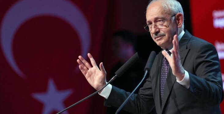 Oy birliği ile aday gösterildi