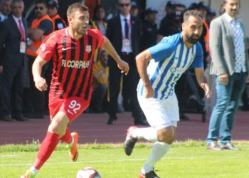 Sarıyerspor yarı finalde!