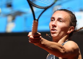 TEB Kadınlar Tenis Turnuvası’nda İpek Öz’den veda