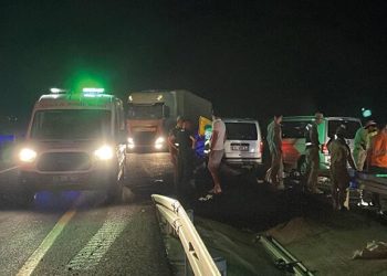 Şanlıurfa’da korkunç kaza! 3 araç çarpıştı: 3 ölü, 7 yaralı