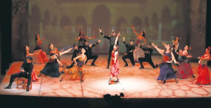 Carmen tutkusunu dansla anlatıyor