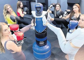 Diyarbakır’da bin kadın boksör yetiştirdi